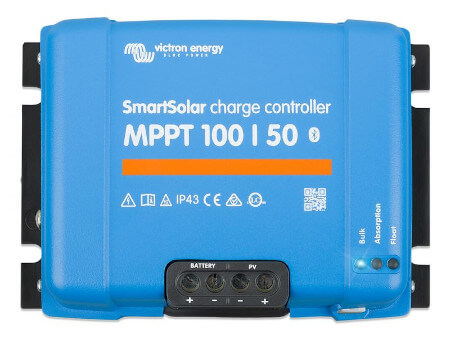 وحدة التحكم في الشحن بالطاقة الشمسية 046 Victron Smartsolar MPPT-100 50Ah 12-24 Volt